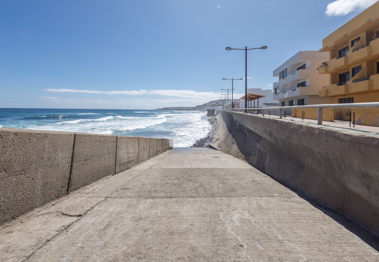 Apartment in Arucas - north shore private terrace San Andres 