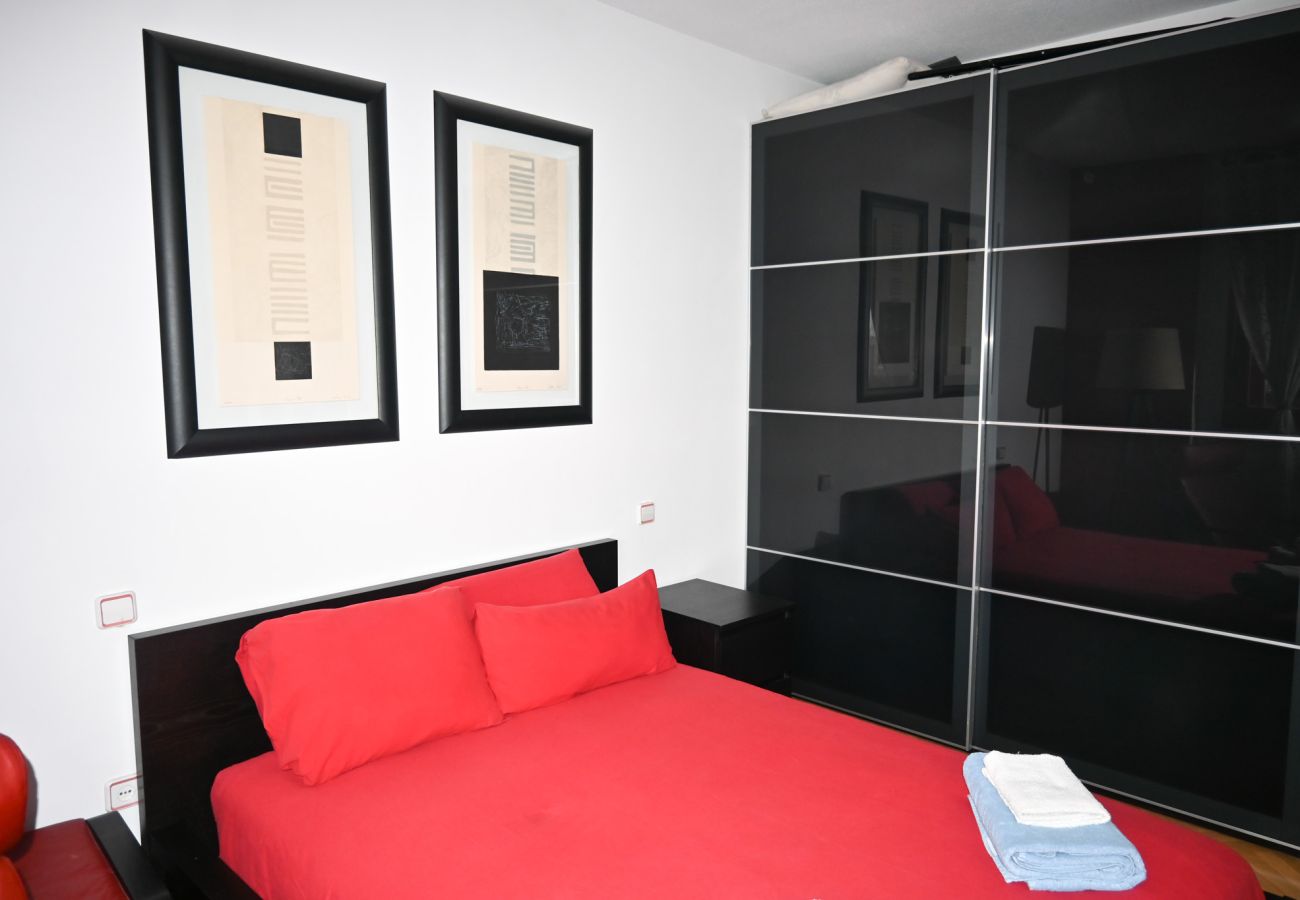 Apartment in Madrid -  LOVELY APARTMENT CLOSE TO ATOCHA RAIL ESTATION