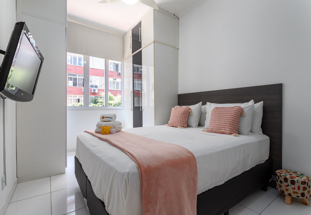 Apartment in Rio de Janeiro - Perfect in Copacabana |Comfortable room| BR401 Z4