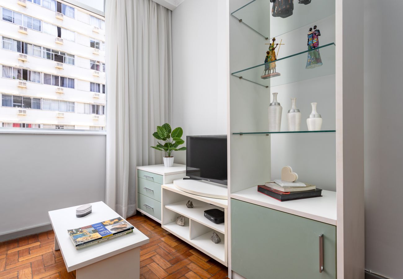 Apartment in Rio de Janeiro - Pleasant in Copa | Ideal for friends | SC602