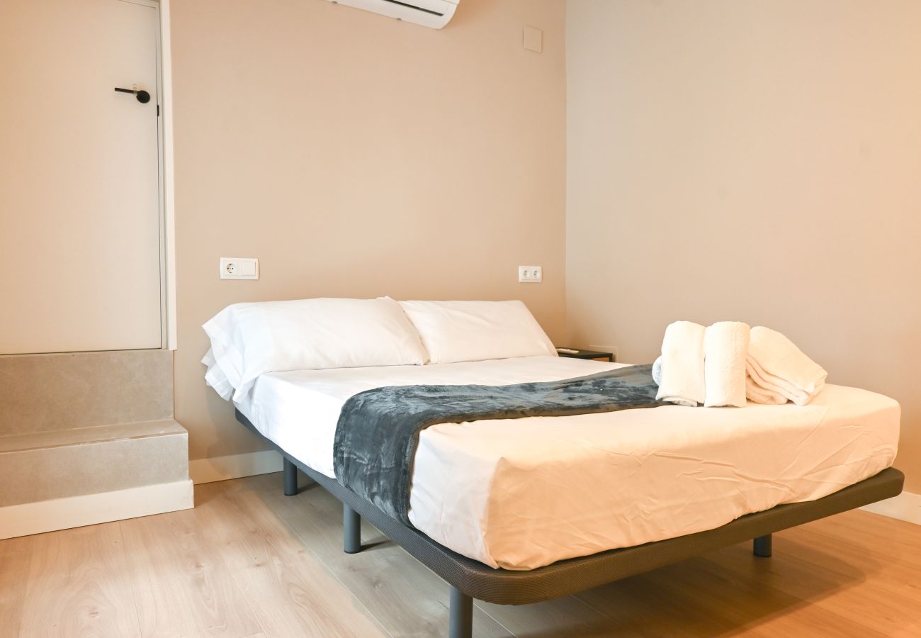 Apartment in Madrid - M (MDP61) Live the Madrid experience from Lavapiés in our cozy apart