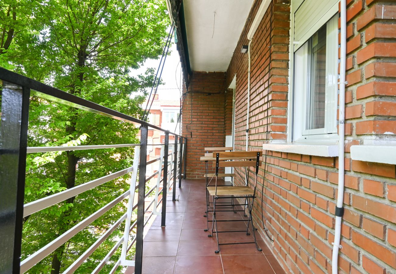 Apartment in Madrid - Cozy 2 bedroom apartment in Hortaleza LOR12