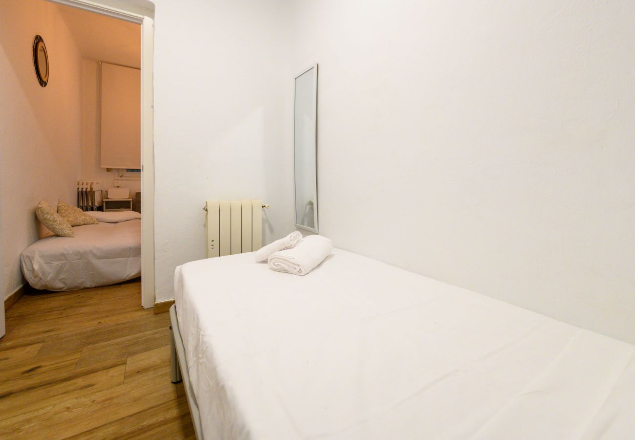 Apartment in Madrid - Ponzano23