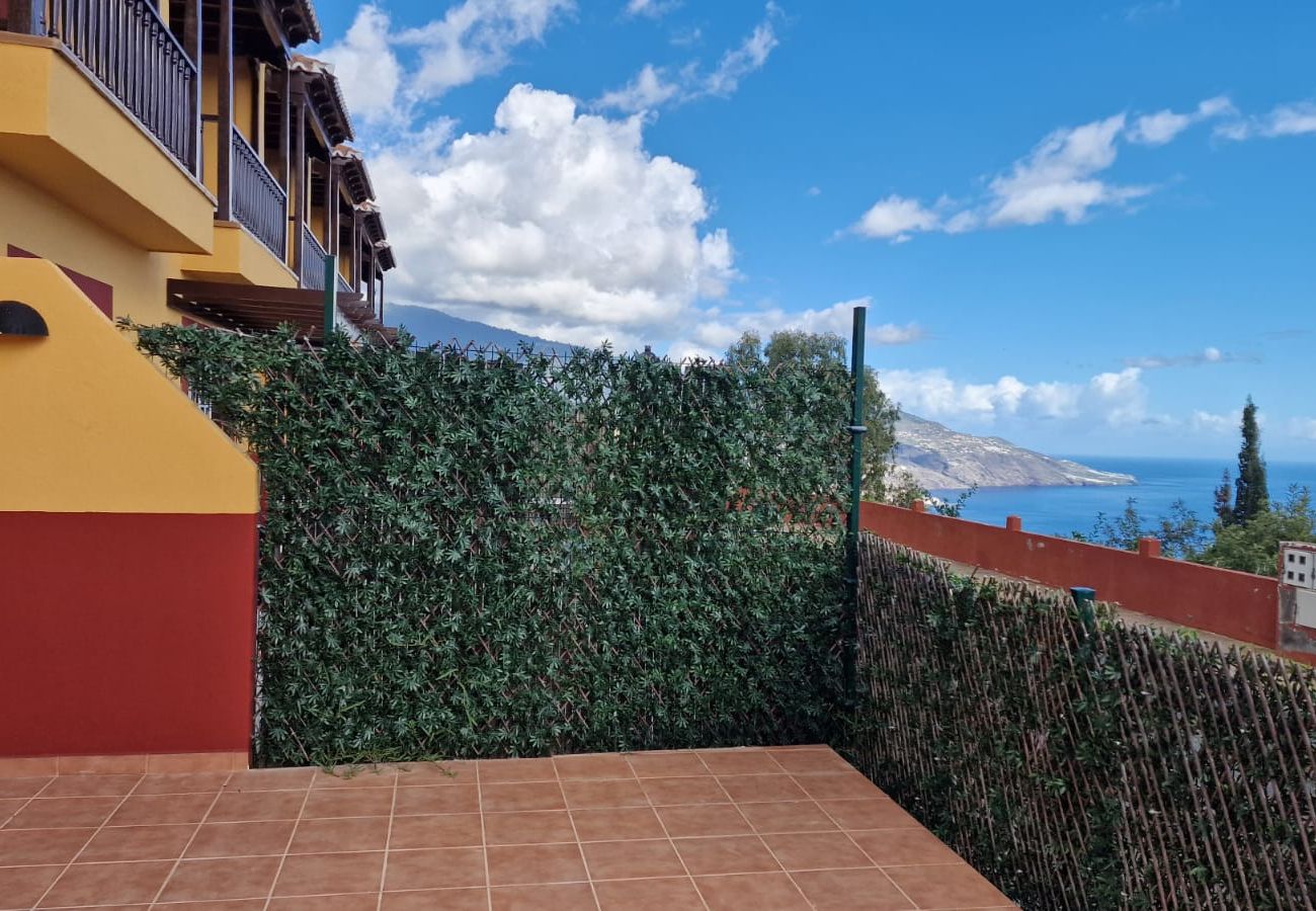 Apartment in Breña baja - Lightbooking Las Breñas Garden with pool