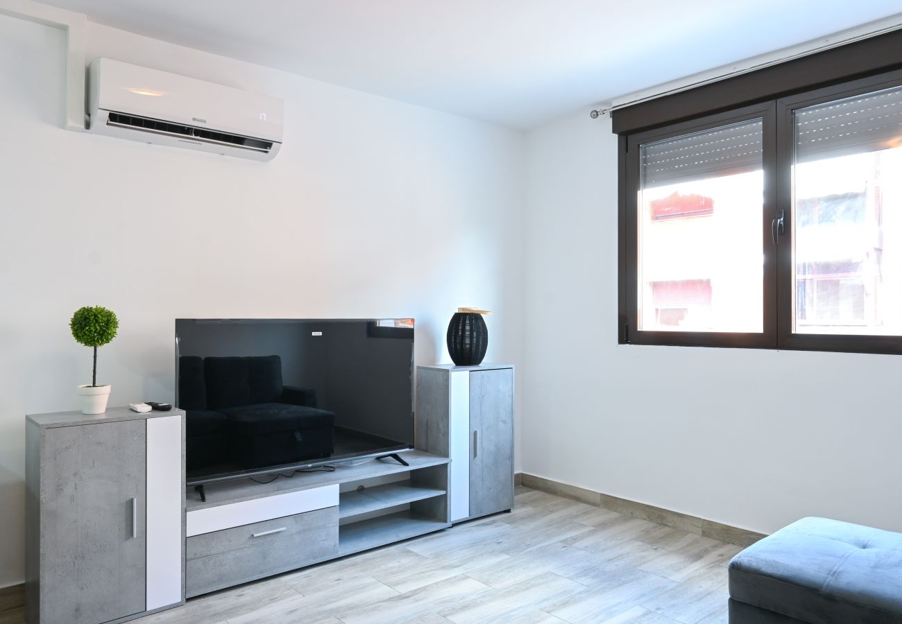 Apartment in Madrid - Cozy one bedroom apartment in Chamartin