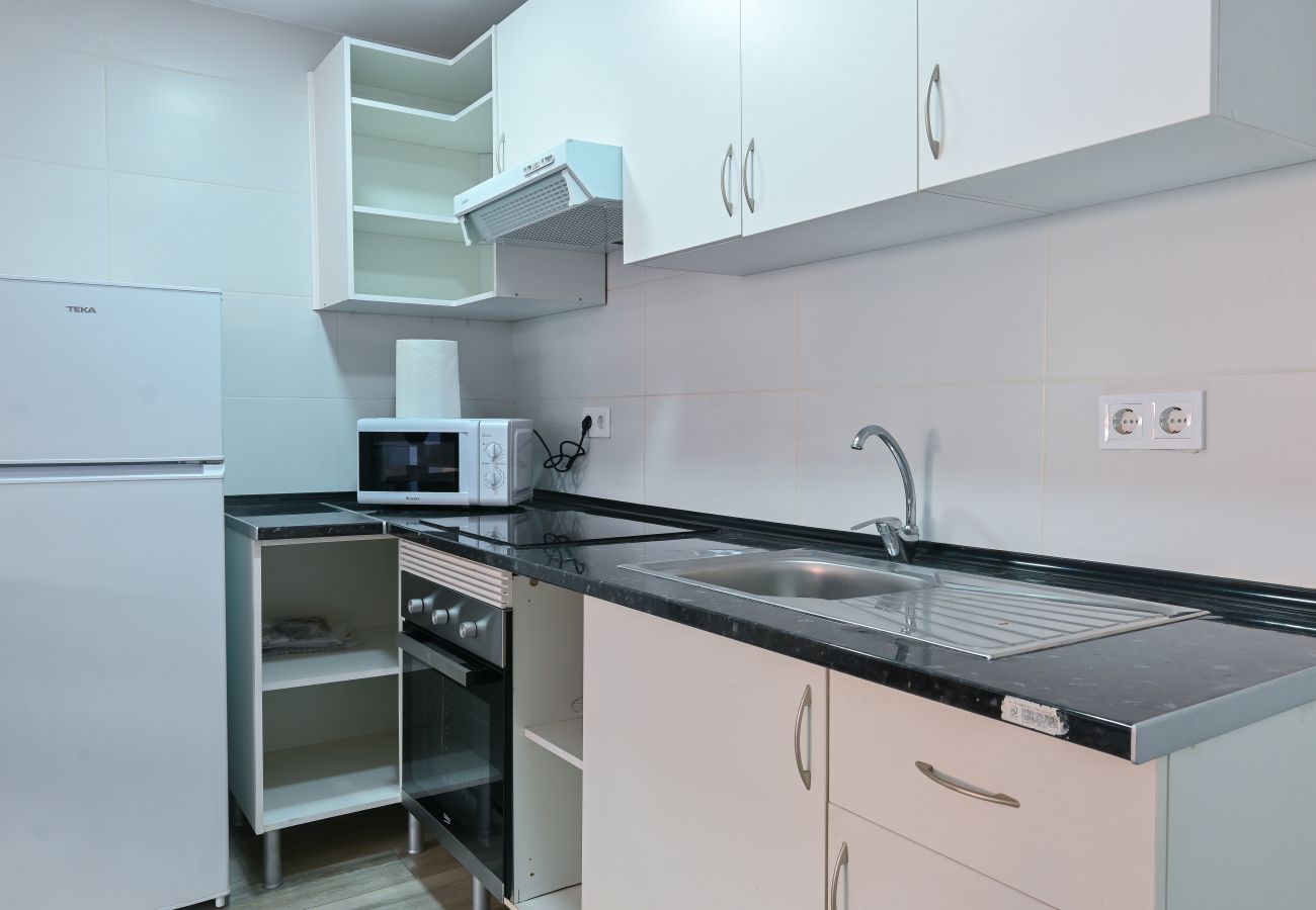 Apartment in Madrid - Cozy one bedroom apartment in Chamartin