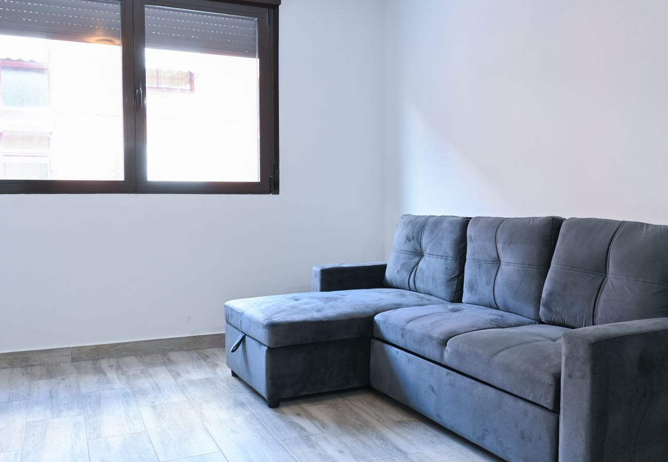 Apartment in Madrid - Cozy one bedroom apartment in Chamartin