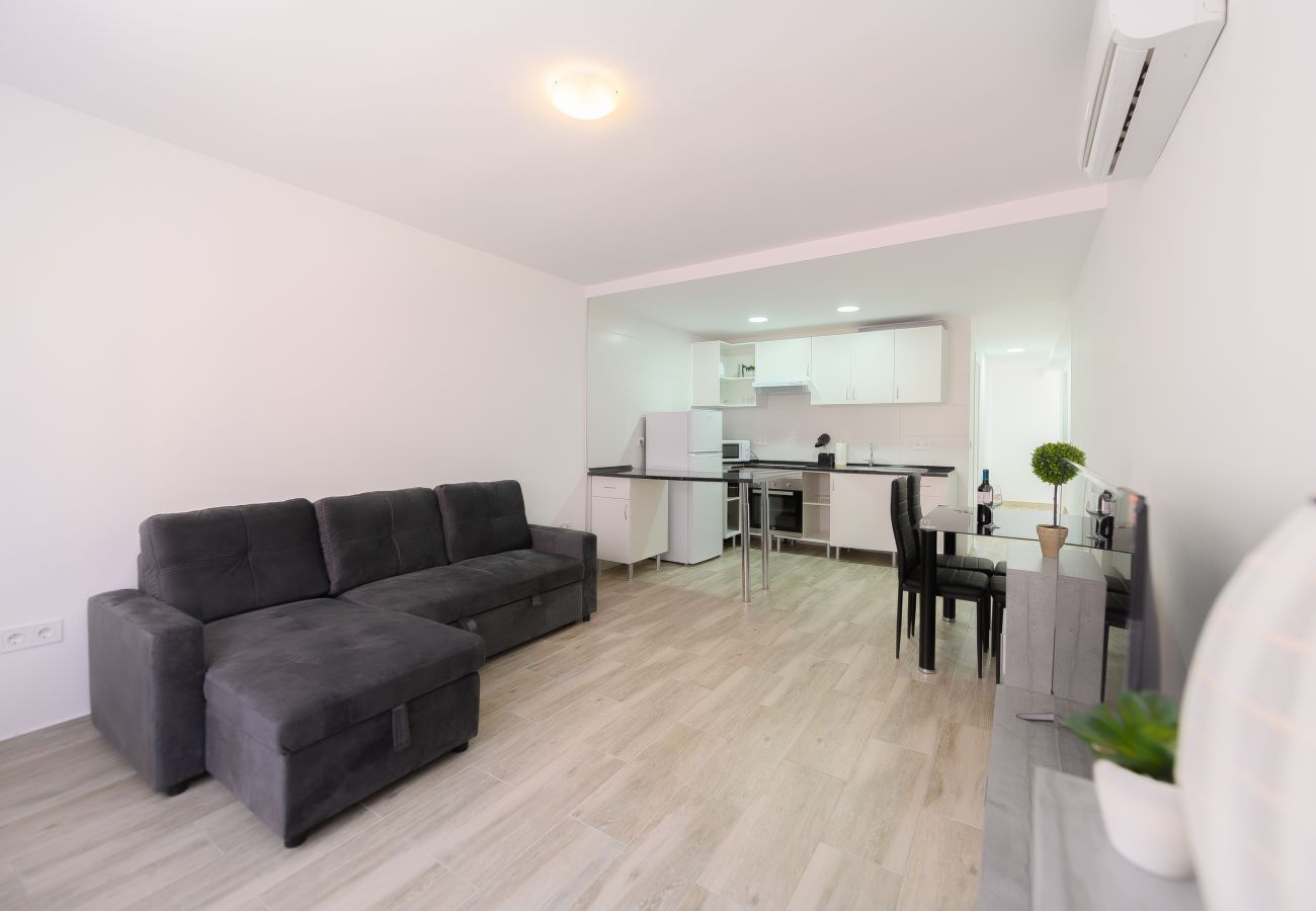 Apartment in Madrid - Cozy one bedroom apartment in Chamartin 