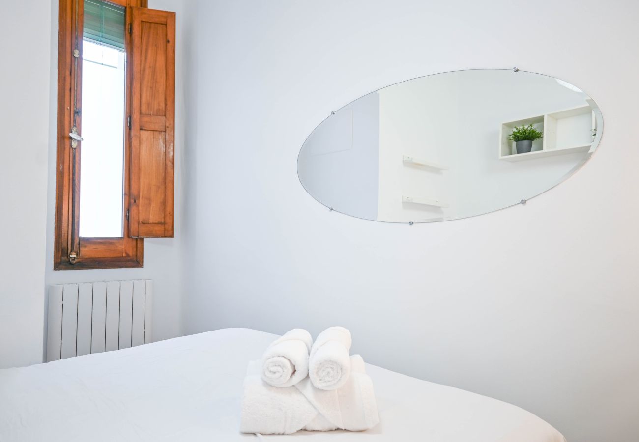 Apartment in Madrid - Charming Apartment in Chamartín: Your Refuge of Comfort in the Heart of the City