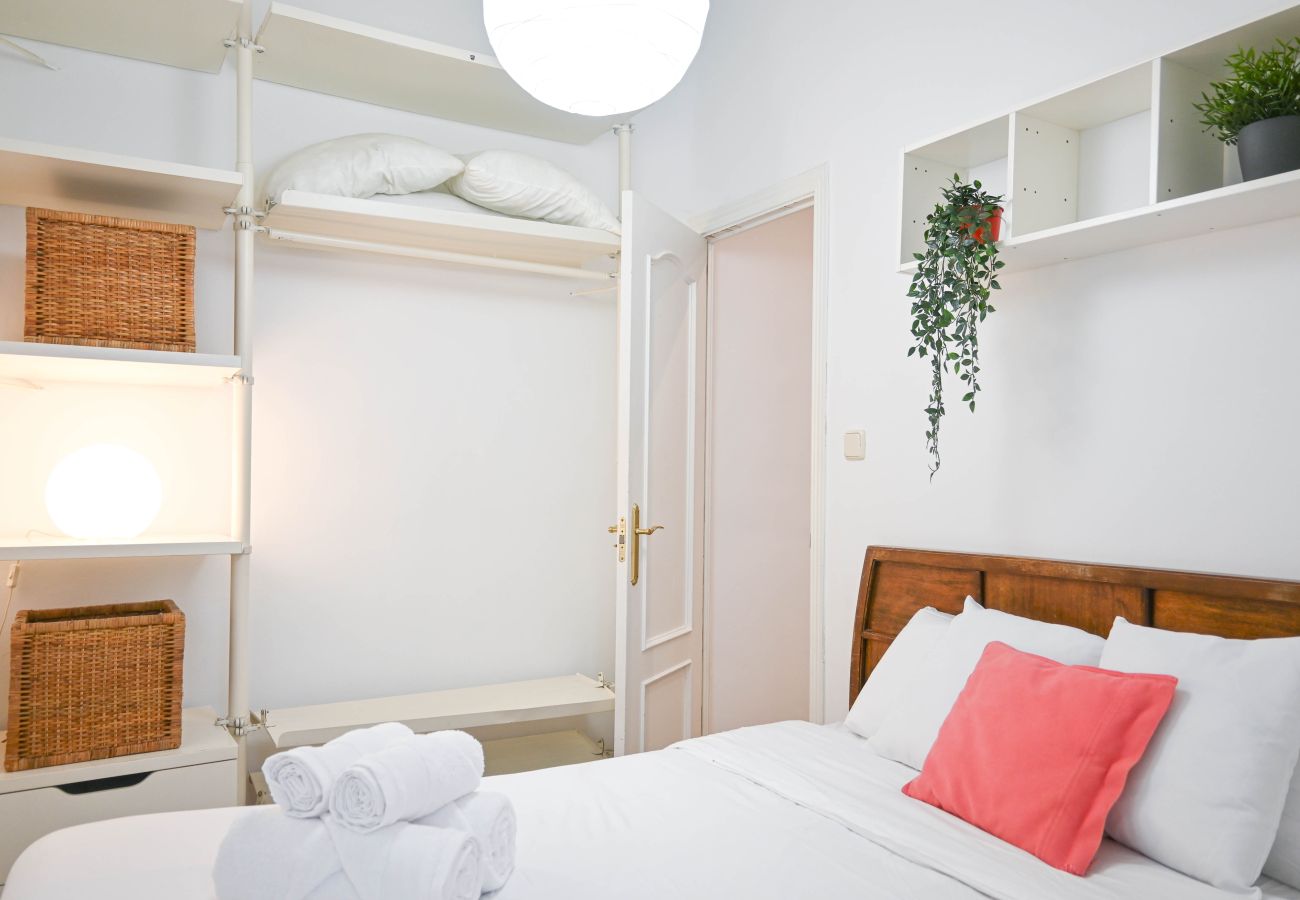 Apartment in Madrid - Charming Apartment in Chamartín: Your Refuge of Comfort in the Heart of the City