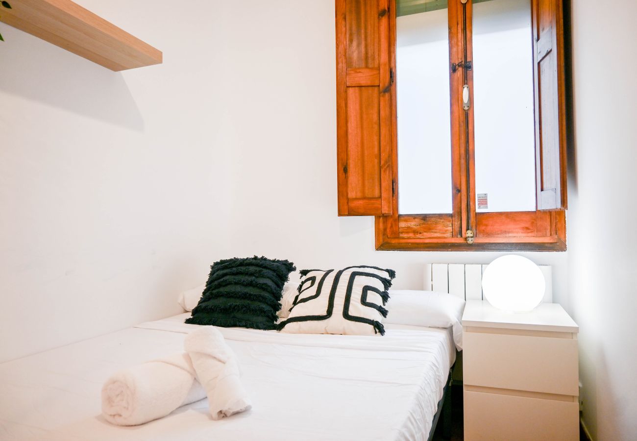 Apartment in Madrid - Charming Apartment in Chamartín: Your Refuge of Comfort in the Heart of the City