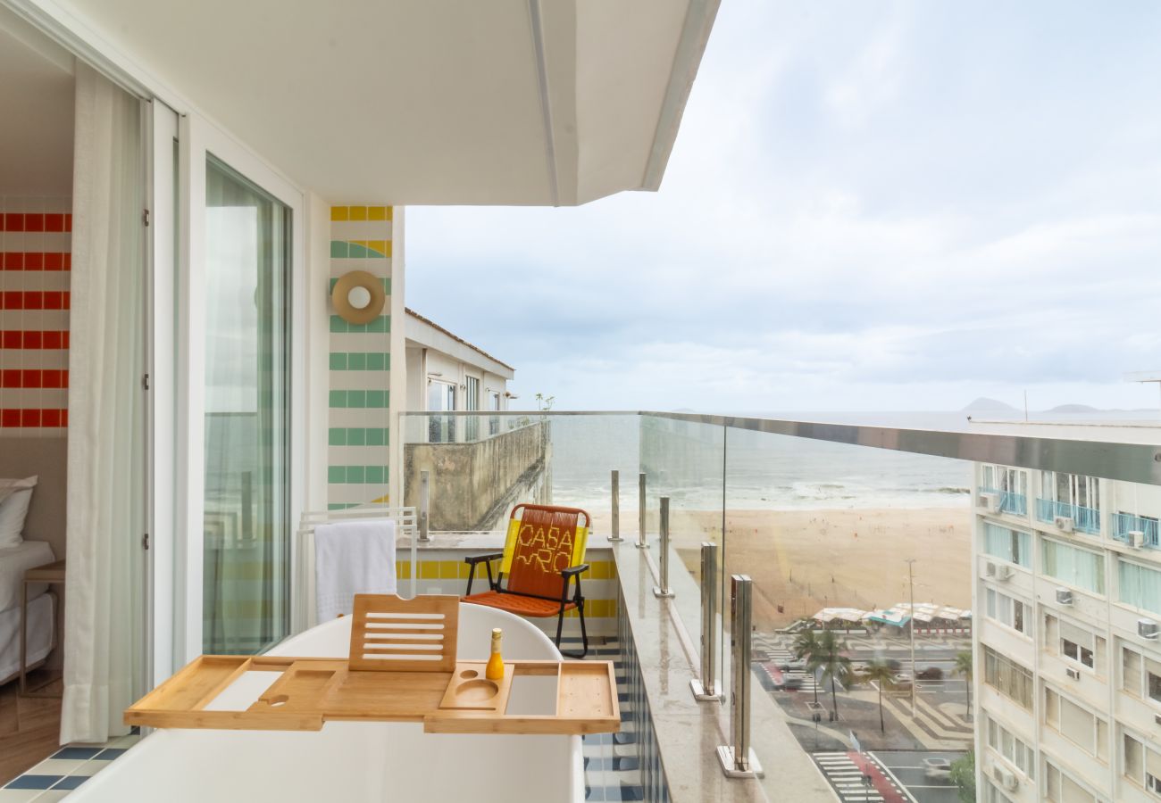 Apartment in Rio de Janeiro - Sea View and Balcony with Bathtub | Q9