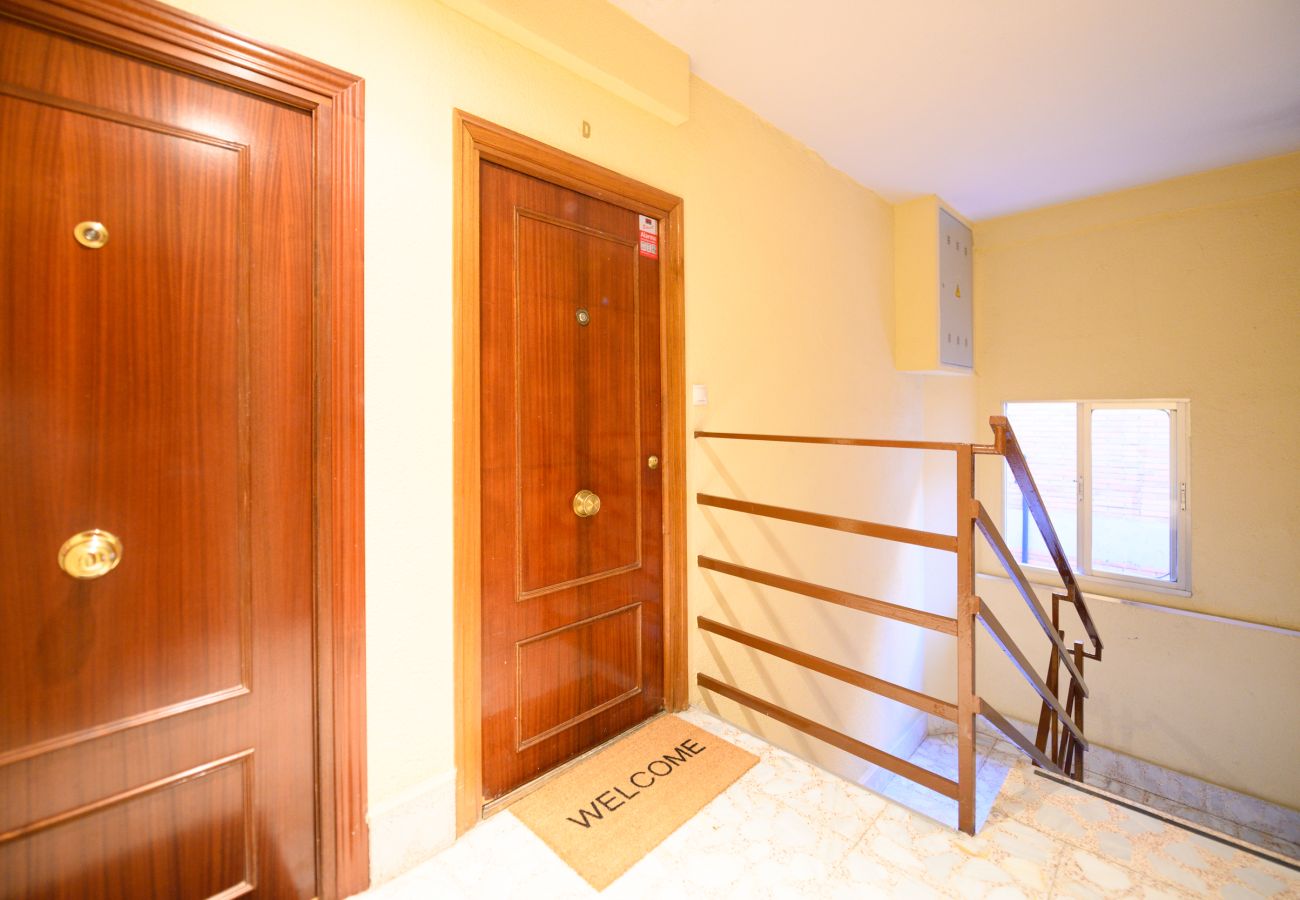 Apartment in Madrid - Comfort and Style in an Apartment with Terrace and Equipped Kitchen