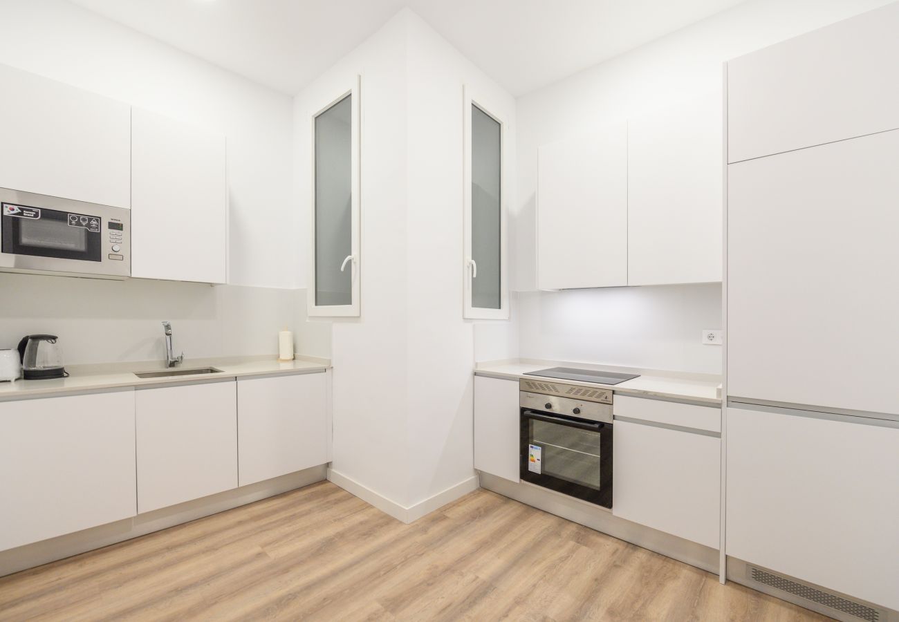 Apartment in Madrid - Comfort and urban style: your perfect apartment with 3 bedrooms 