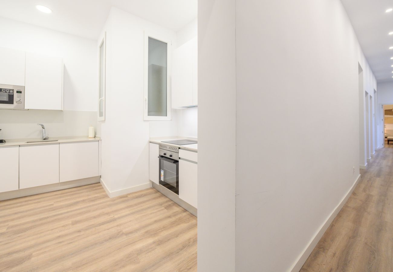 Apartment in Madrid - Comfort and urban style: your perfect apartment with 3 bedrooms 