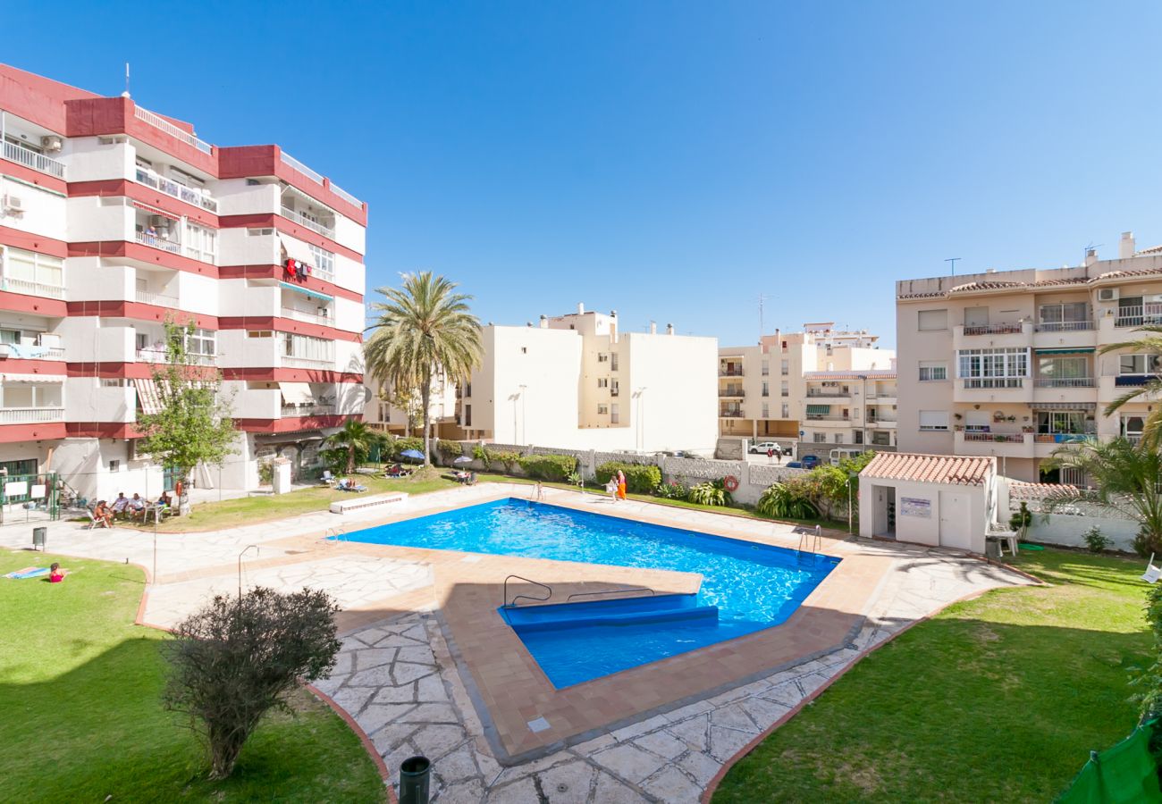 Appartement à Nerja - Appartement avec piscine à 400 m de la plage