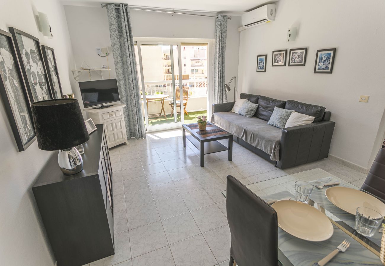 Appartement à Nerja - Appartement avec piscine à 400 m de la plage