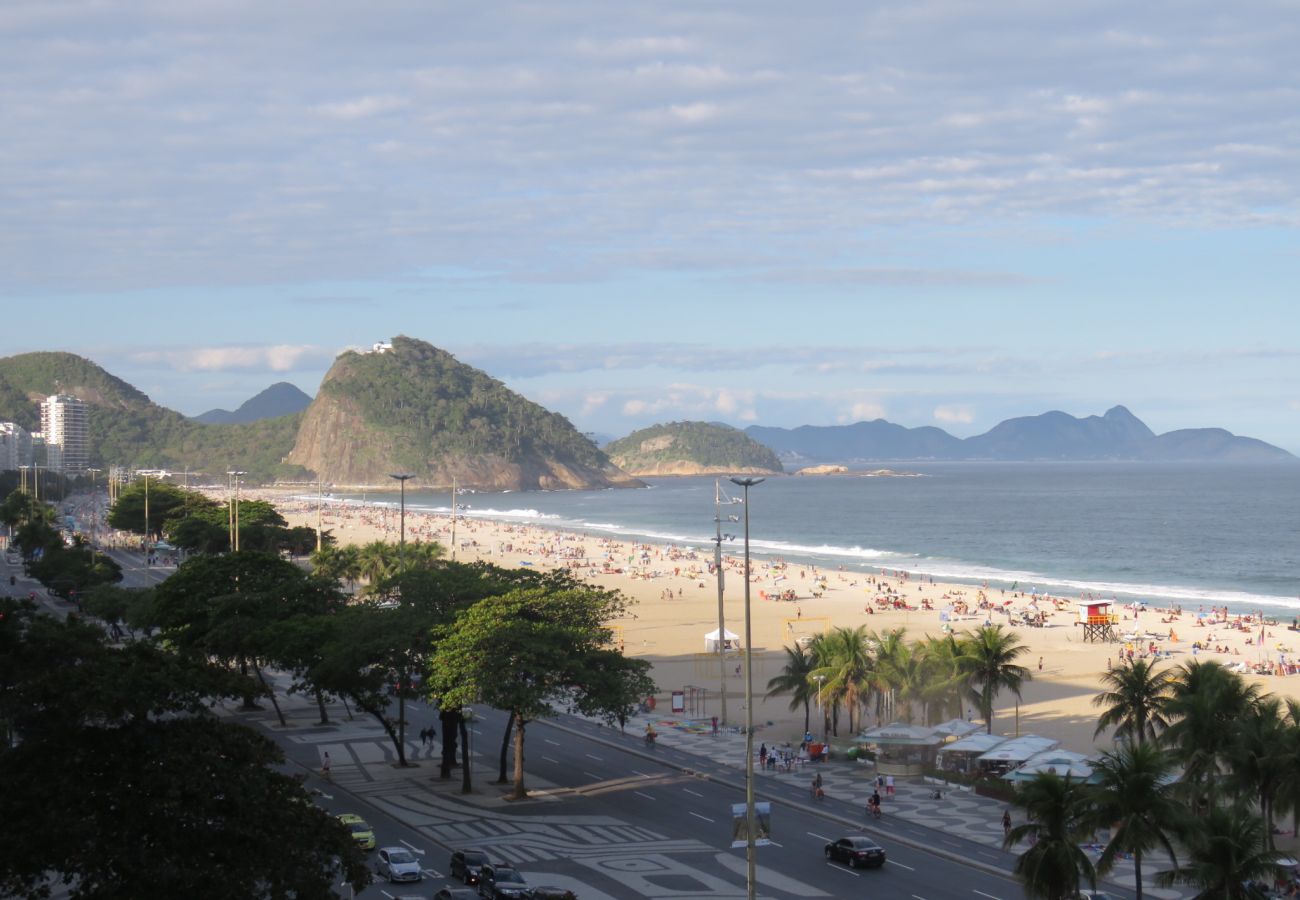 Appartement à Rio de Janeiro - Clássico em Copacabana |Vista para a praia| ATL702