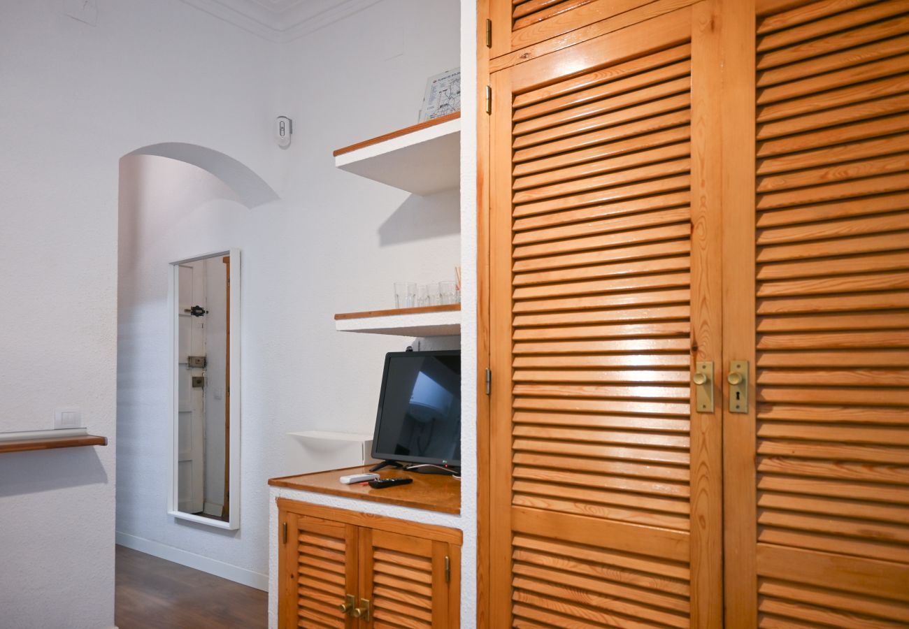 Studio à Madrid - COZY APARTMENT-LAVAPIES- MADRID CITY CENTER