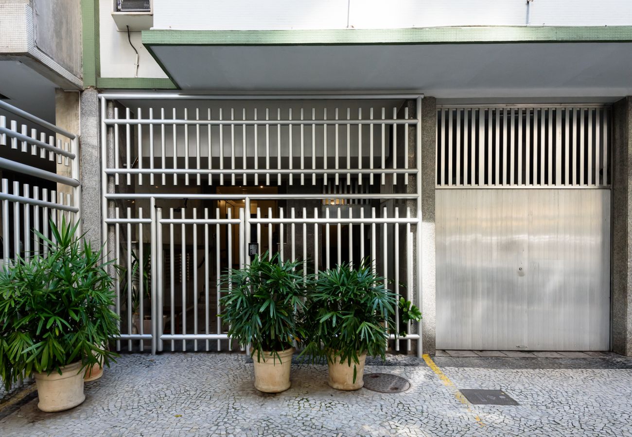 Appartement à Rio de Janeiro - 800m da Praia de Copacabana | BC101