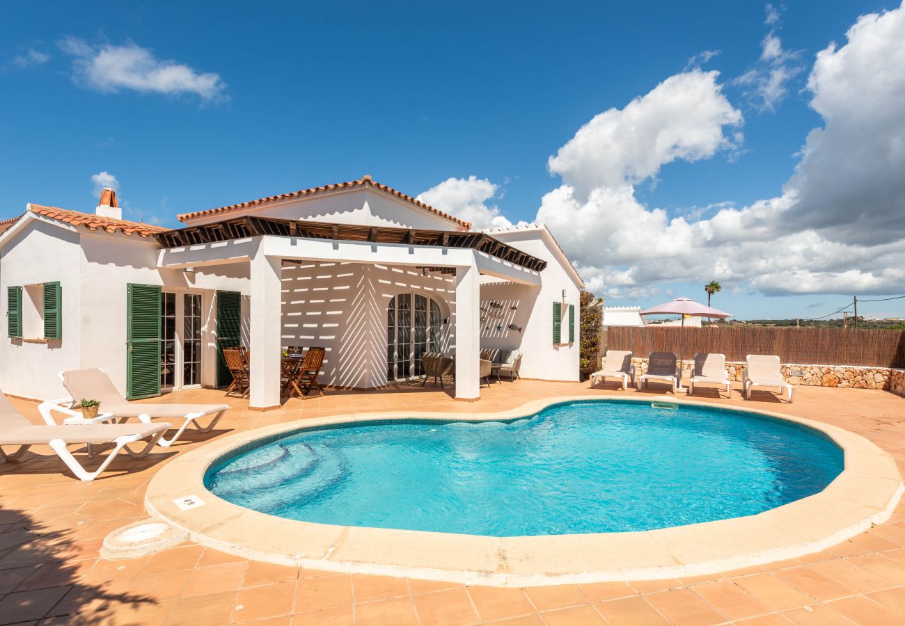 Villa à Calan Porter - Villa avec piscine à 1 km de la plage