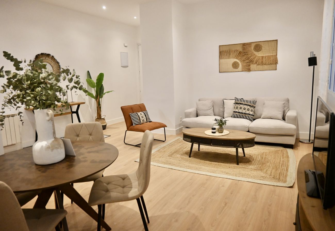 Appartement à Madrid - Amplio y lujoso apartamento en el Barrio de Salamanca