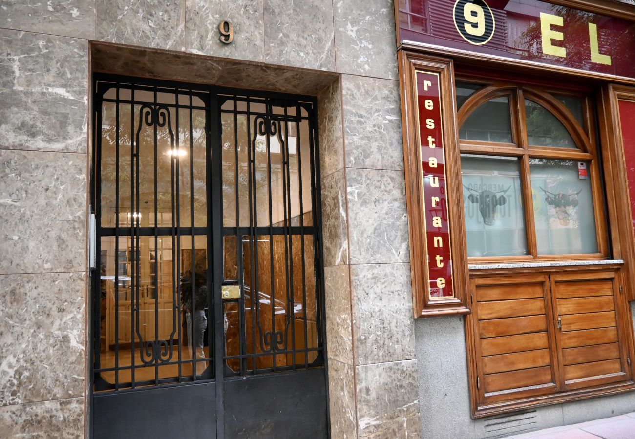 Appartement à Madrid - Amplio y lujoso apartamento en el Barrio de Salamanca