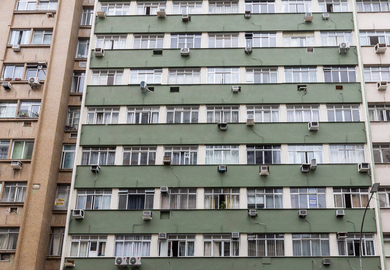 Appartement à Rio de Janeiro - Aconchego em Copa | Decoração clássica | BR911 