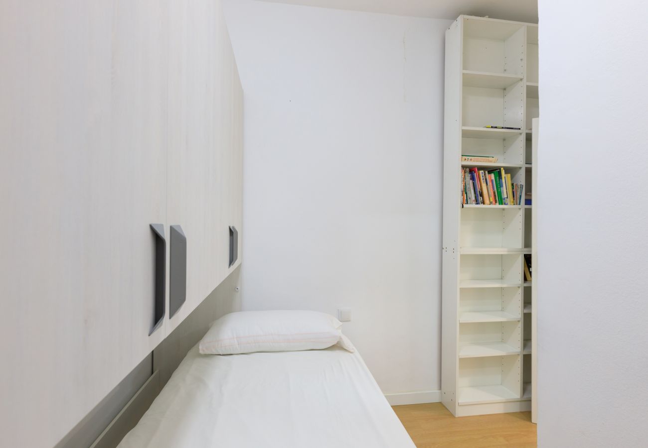 Appartement à Barcelone - Appartement avec terrasse privée, 3 chambres, Eixample