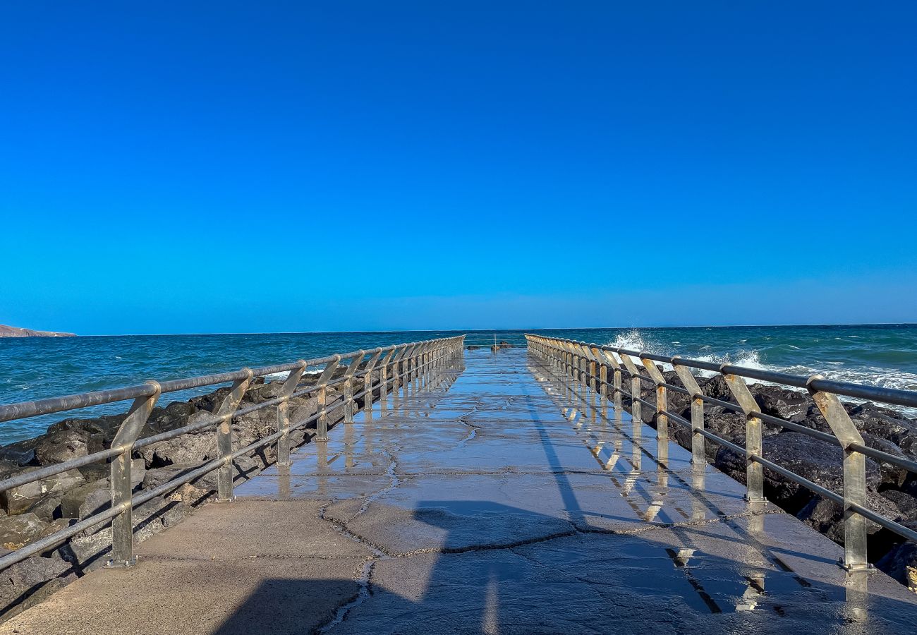 Appartement à Ingenio - Playa El Burrero con terraza y solarium privado