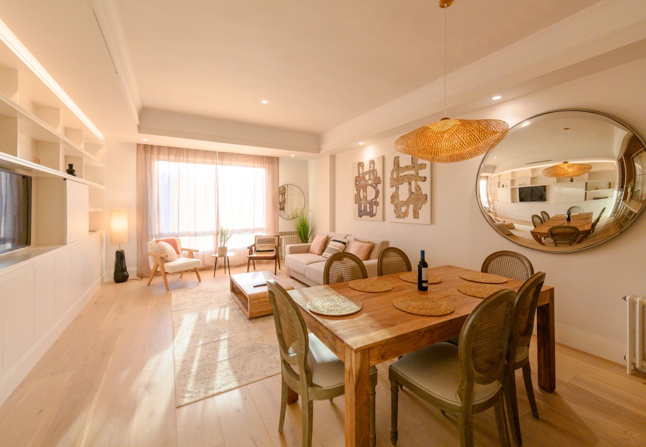 Appartement à Madrid - Bonito apartamento de dos dormitorios en el Barrio Salamanca VEL37