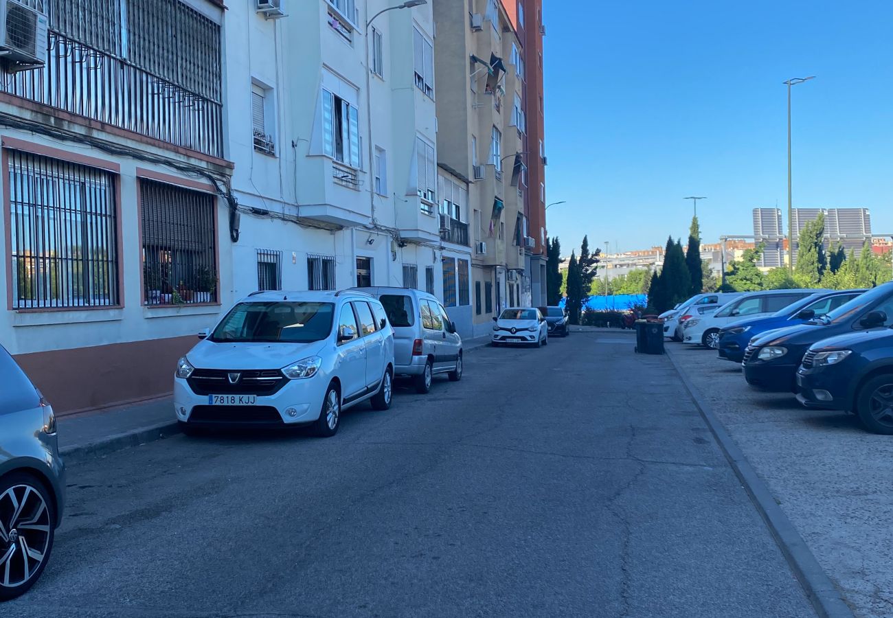 Appartement à Madrid - Luminoso apartamento de tres dormitorios  