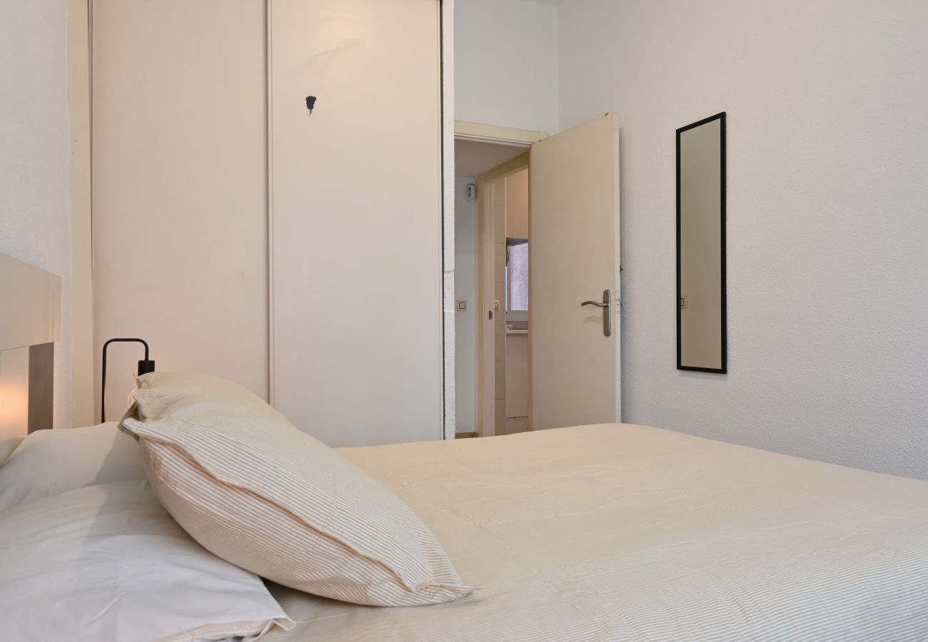 Appartement à Madrid - Luminoso apartamento de tres dormitorios  PAS32I