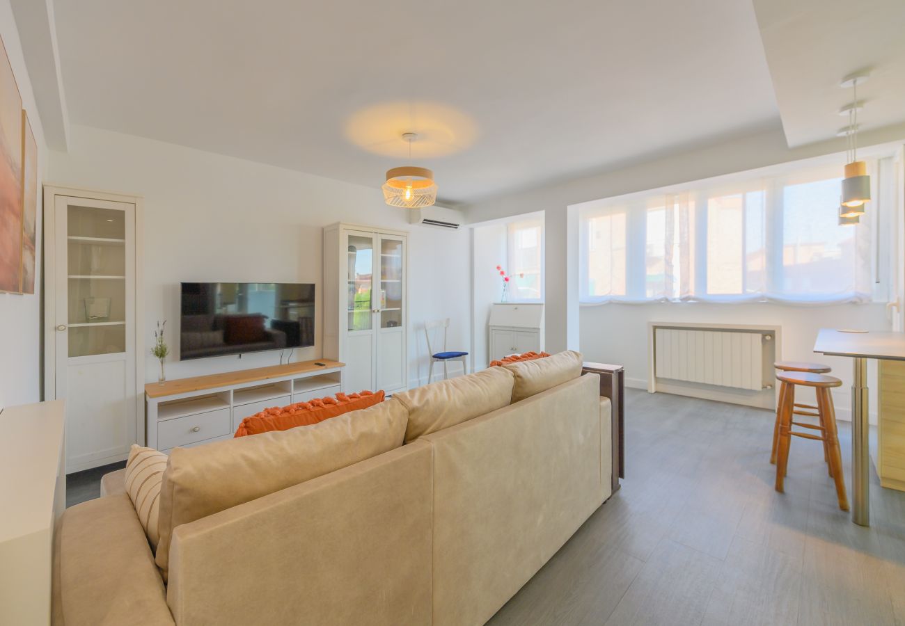 Appartement à Madrid - Appartement confortable à San Isidro : confort et connectivité près du cœur de Madrid  ALA68