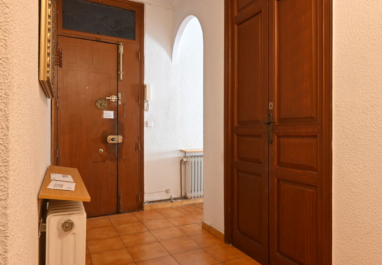 Appartement à Madrid -  Chambre cosy avec lit simple près du métro Tribunal M (DP13-1º)