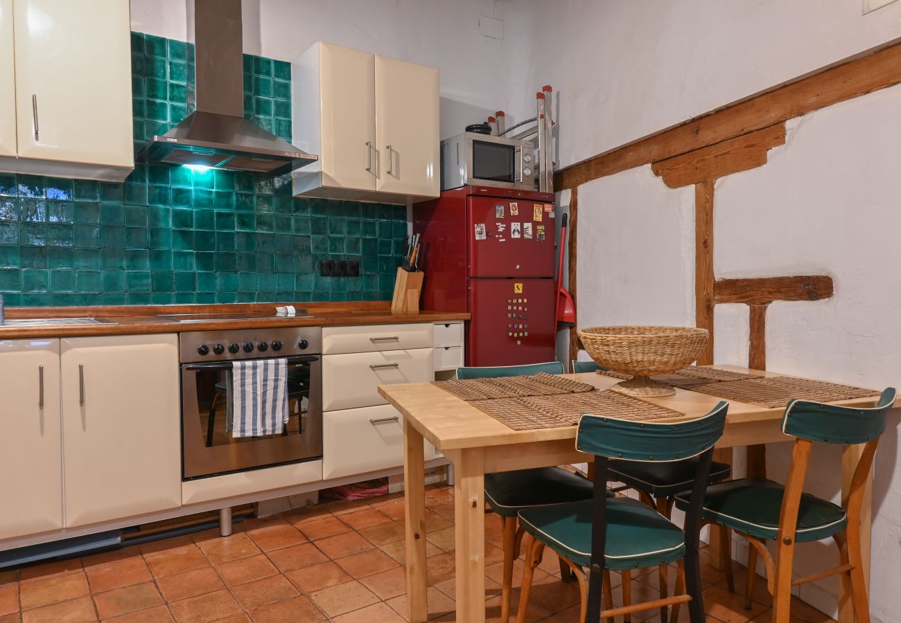 Appartement à Madrid -  Magnifique maison avec balcons à quelques minutes du Centre de Madrid M (AMA23)