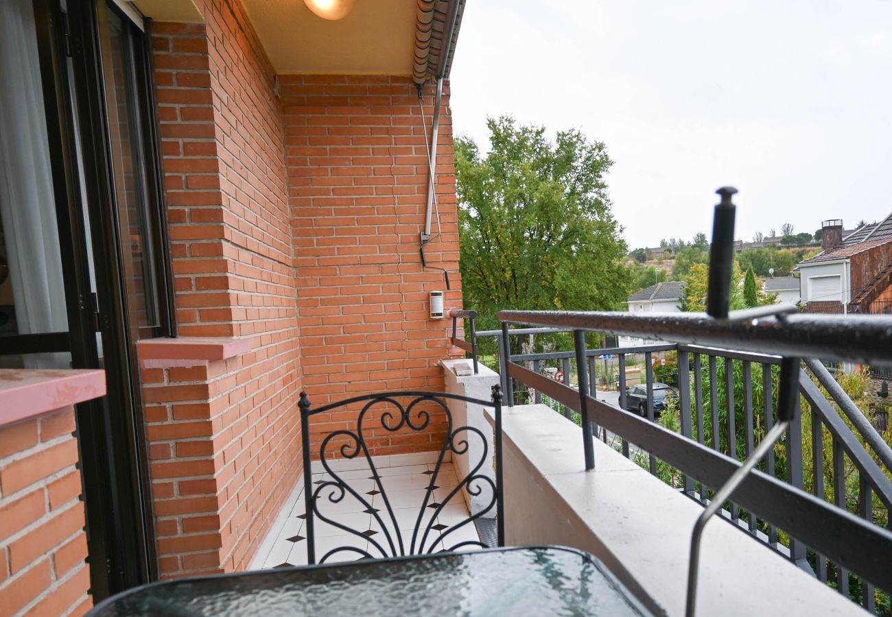 Appartement à Alcobendas - Maison Idéale: Espace Confortable à Alcobendas avec Terrasse Privée