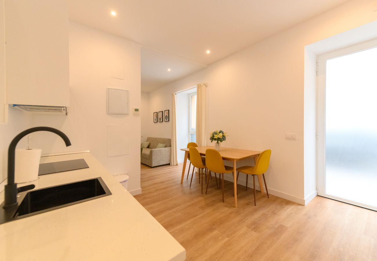 Appartement à Madrid -  M (FEI7)Élégance et confort au coeur de Chamberí : appartement duplex avec sous-sol privé et style unique