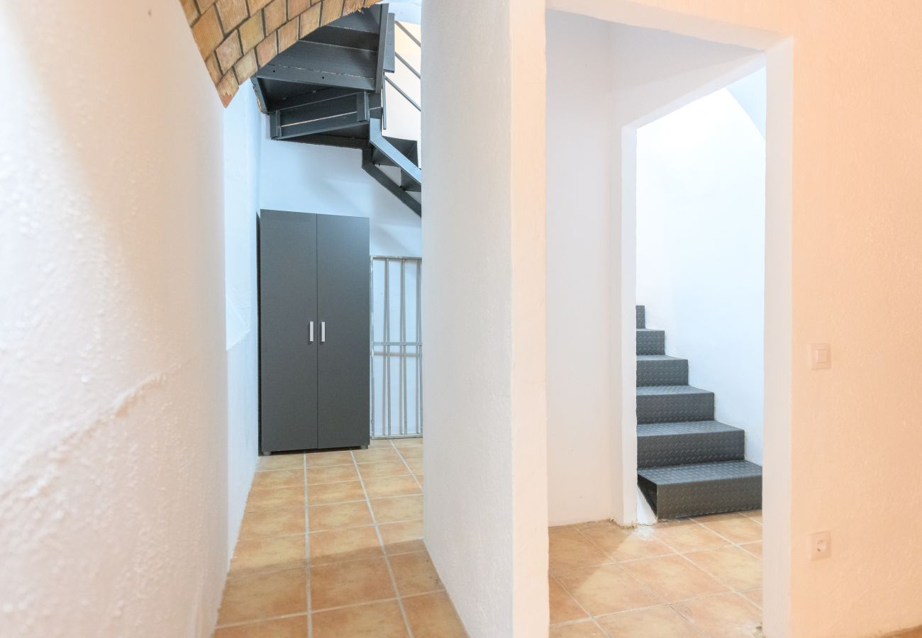 Appartement à Madrid -  M (FEI7)Élégance et confort au coeur de Chamberí : appartement duplex avec sous-sol privé et style unique