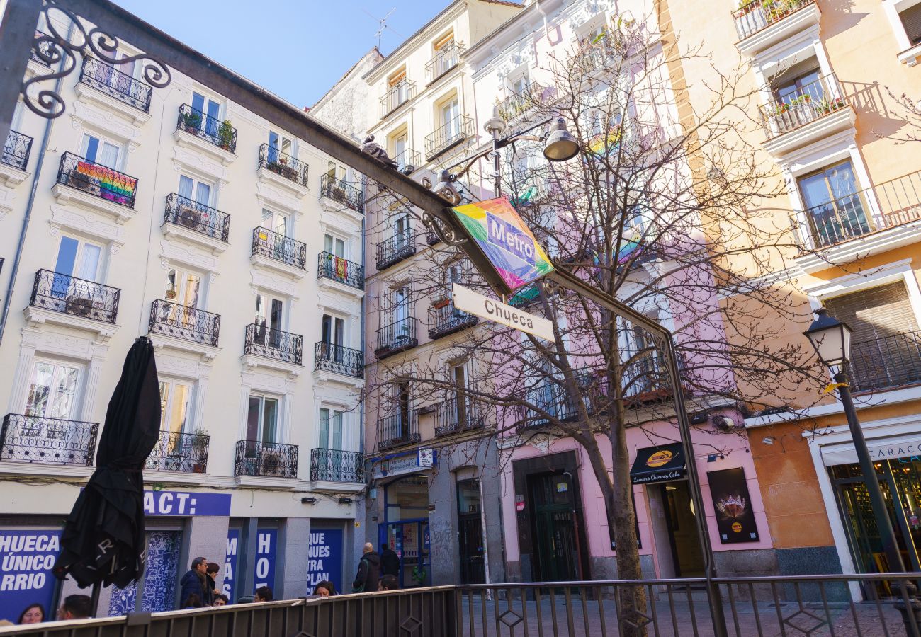 Appartement à Madrid - Appartement exclusif avec balcons et vues dans un emplacement privilégié