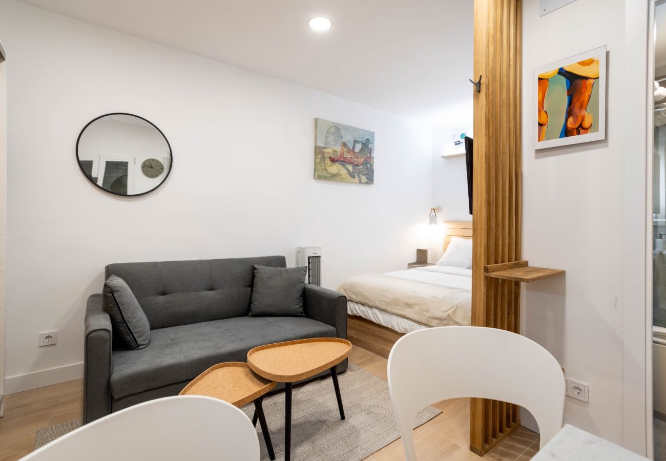 Appartement à Madrid - En venta encantador apartamento con estilo