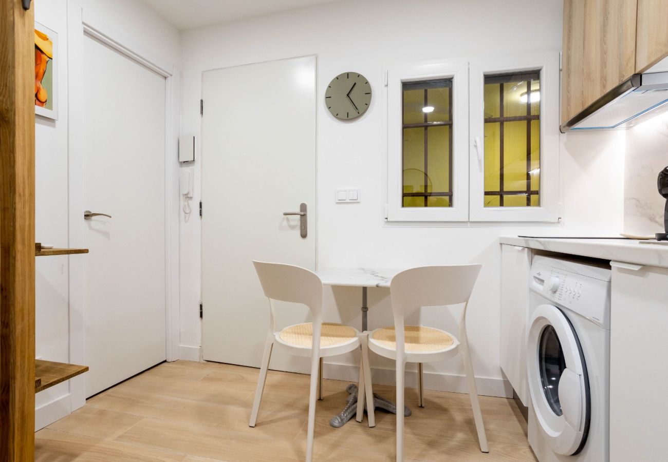 Appartement à Madrid - En venta encantador apartamento con estilo