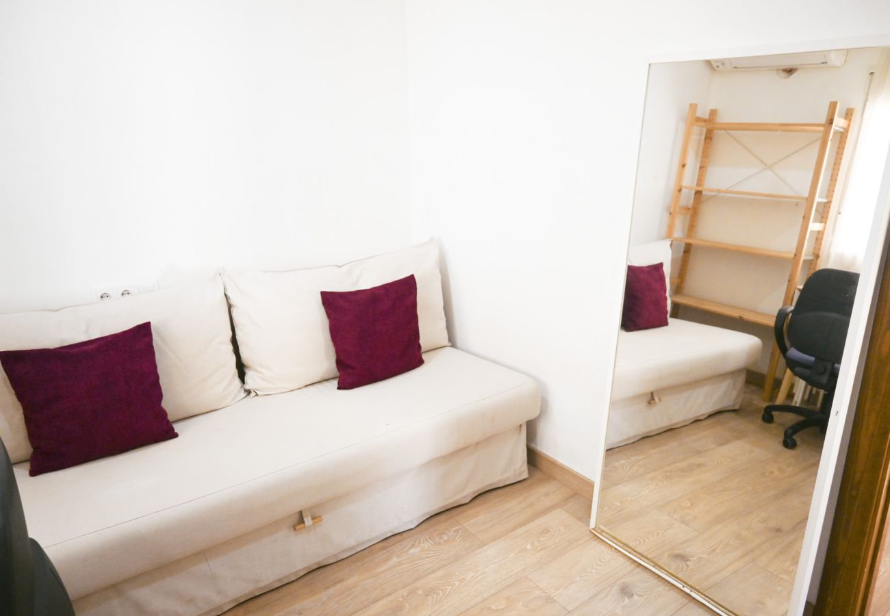 Apartamento en Madrid - Coqueto Piso en Alto del Arenal