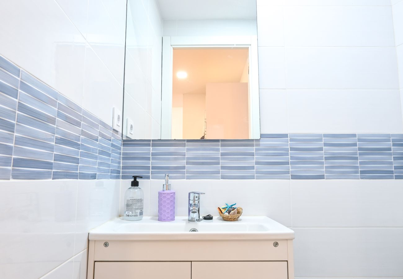 Apartamento en Madrid - Acogedor Apartamento en Lavapiés-Embajadores